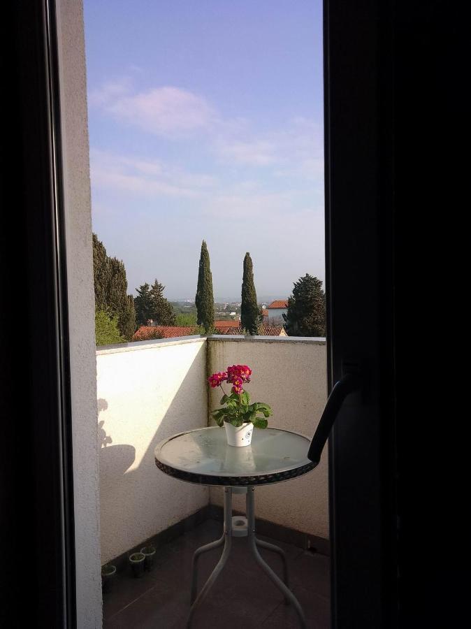 Abelia Sea View Apartment Pula Exterior photo